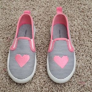 Girls shoes